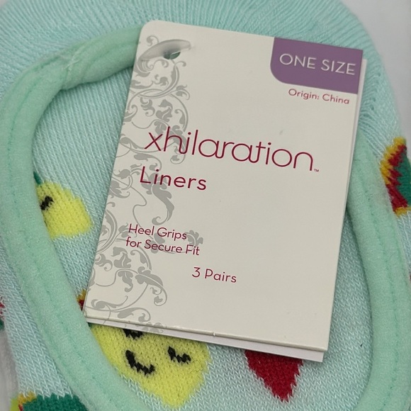 Xhilaration Heel Grip Liners – 3 Pairs. One size fits most - Picture 4 of 4
